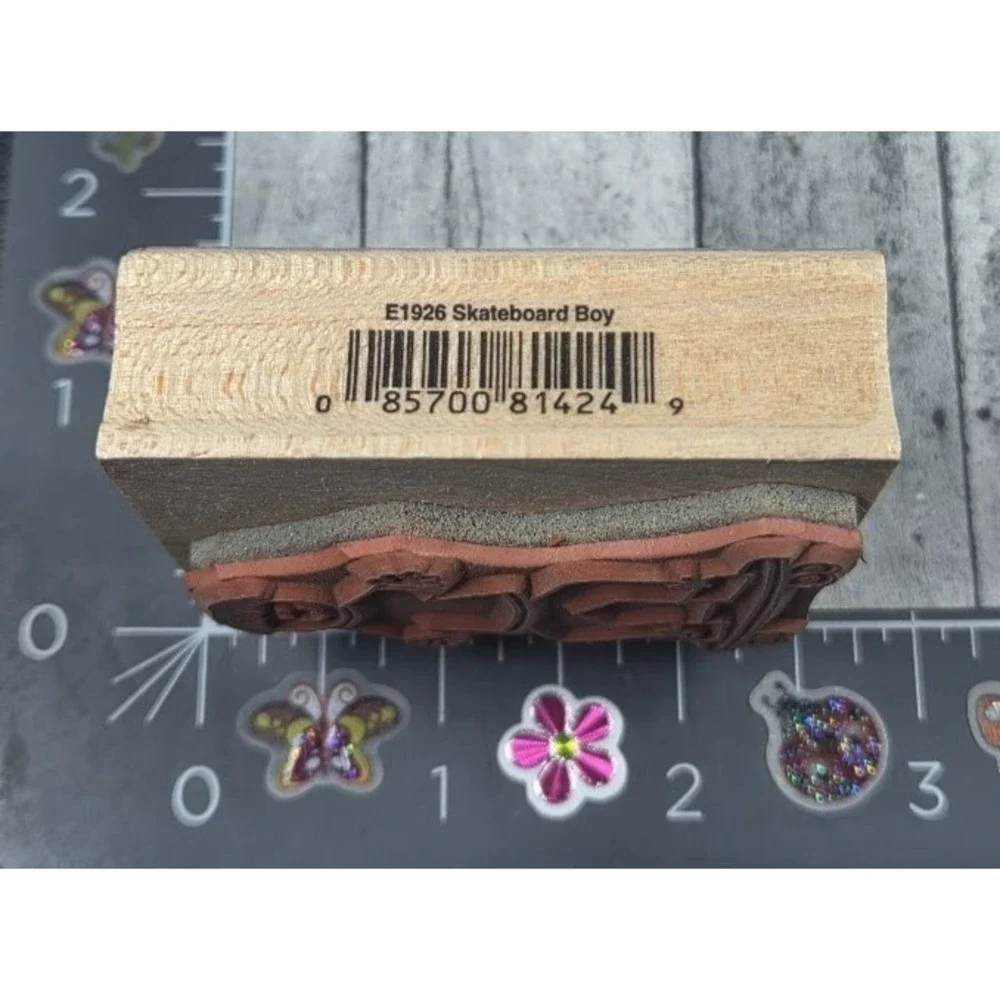 Hero Arts Skateboard Boy E1926 2000 Rubber Stamp Wood #G48